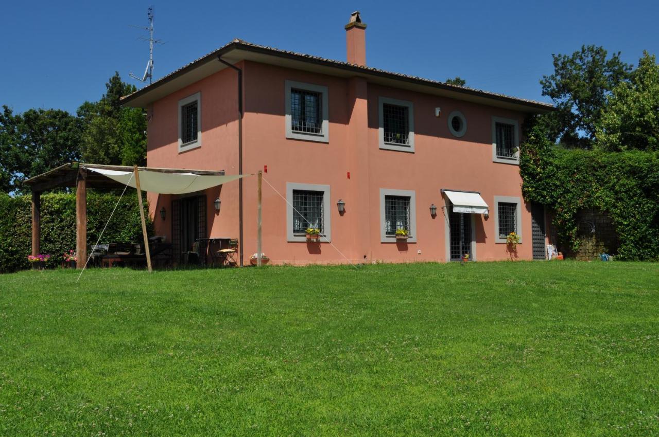 Bed and Breakfast Casale Vicino Al Golf Nazionale à Monterosi Extérieur photo