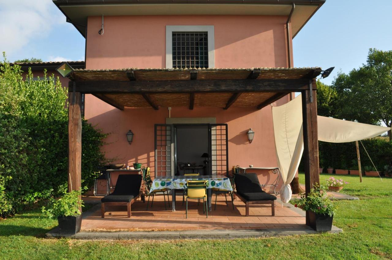 Bed and Breakfast Casale Vicino Al Golf Nazionale à Monterosi Extérieur photo