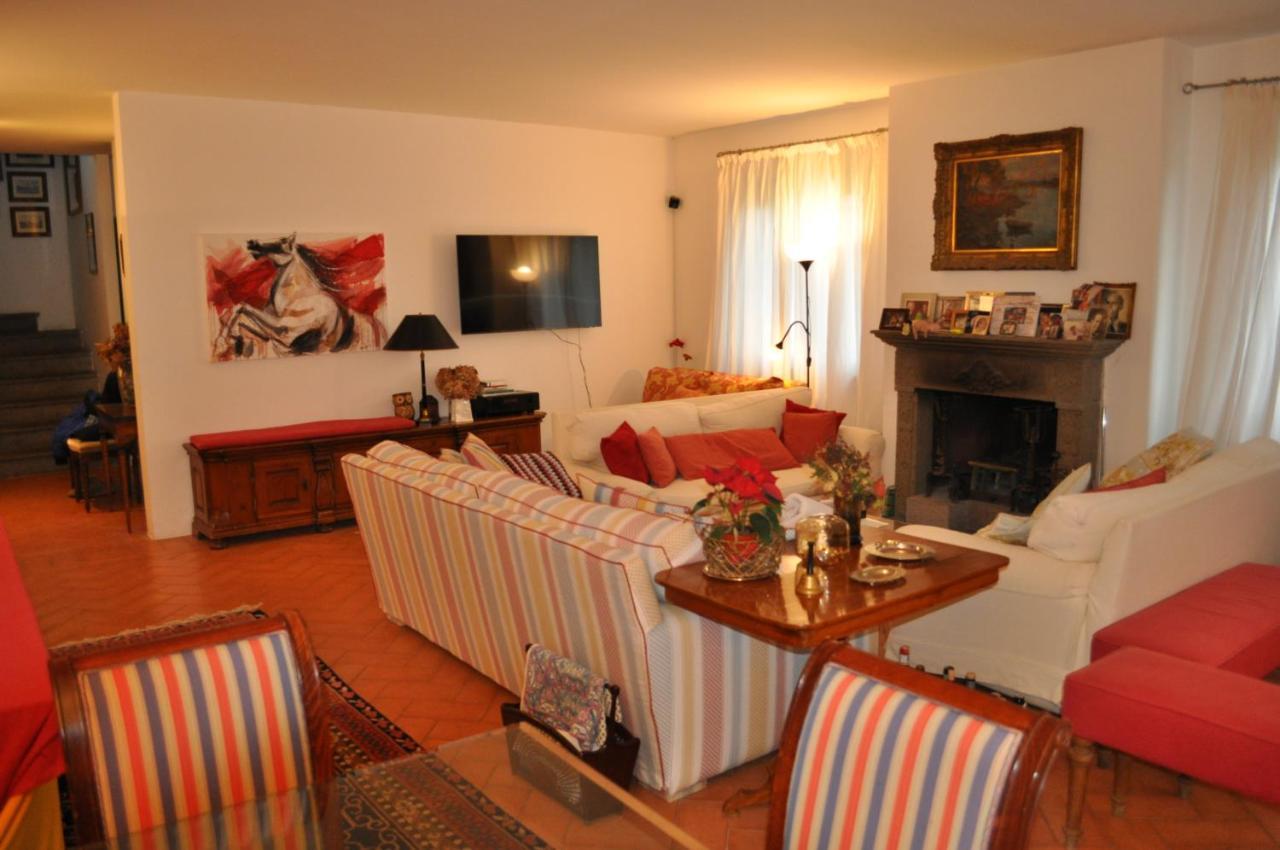 Bed and Breakfast Casale Vicino Al Golf Nazionale à Monterosi Extérieur photo