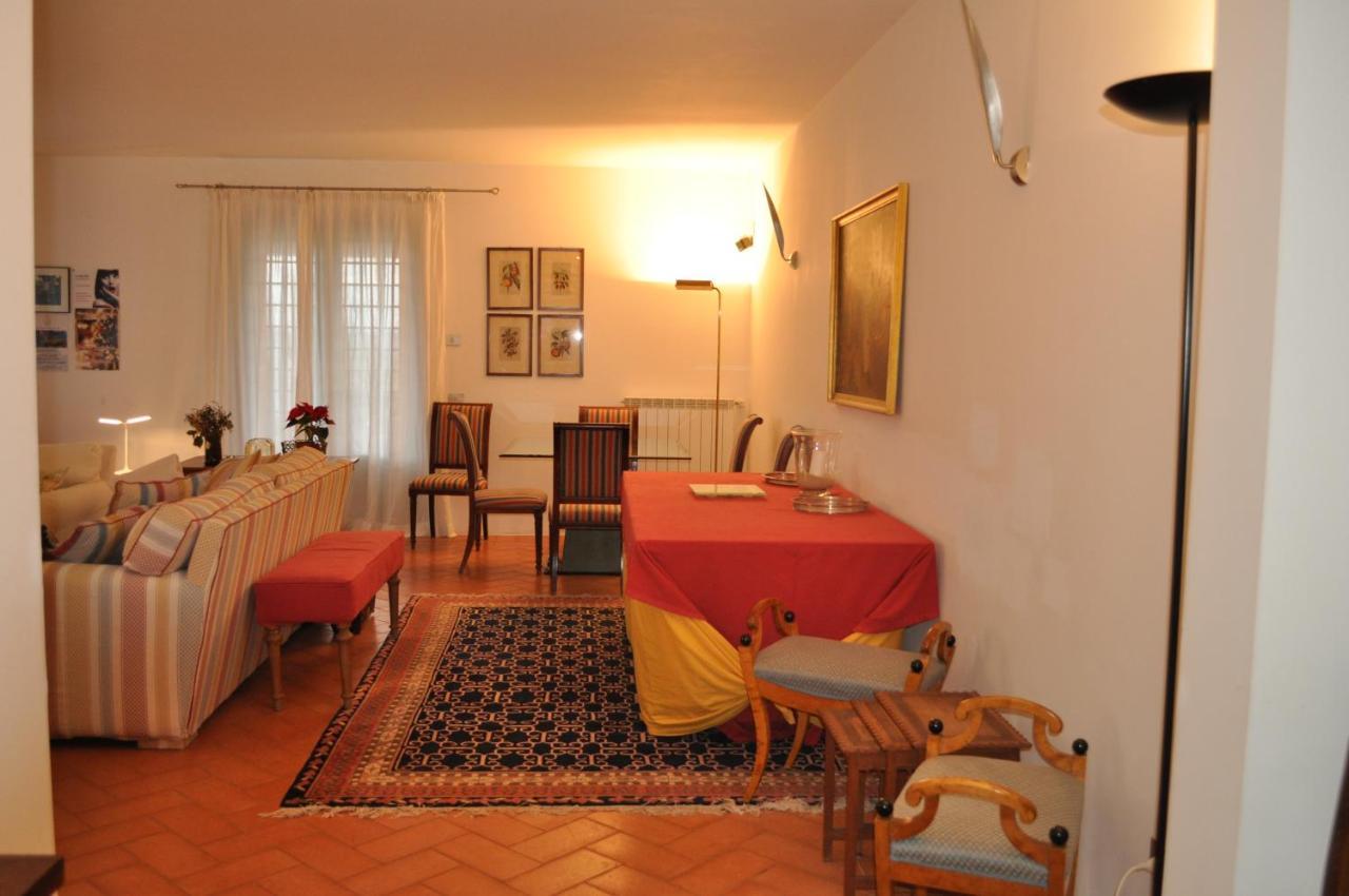 Bed and Breakfast Casale Vicino Al Golf Nazionale à Monterosi Extérieur photo